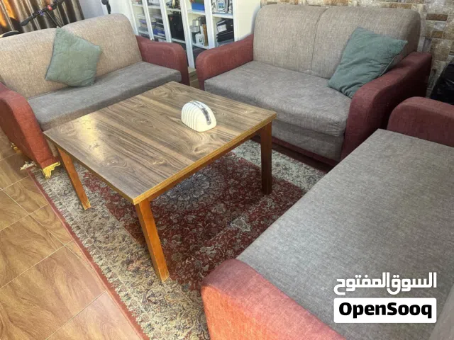 طقم كنب ستة مقاعد