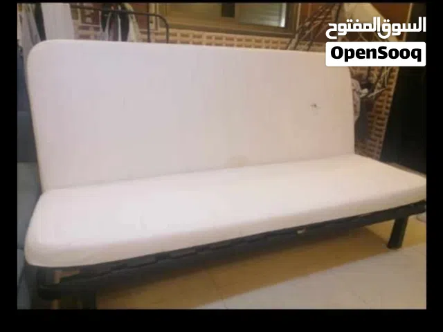 صوفابيد بتسير تخت ايكيا بحاله ممتازه