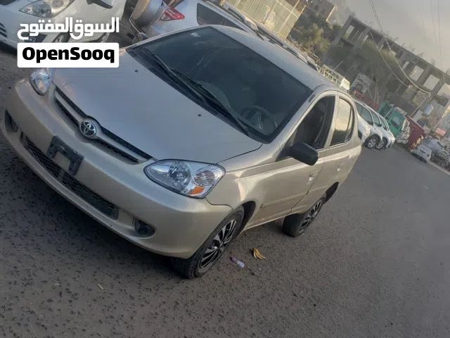 2005 تويوتا اكو Base