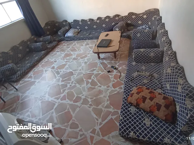 مد عربي لون كحلي