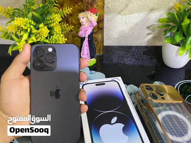 ايفون 14 برو ماكس نضافه حلوه مبدل شاشه فقط