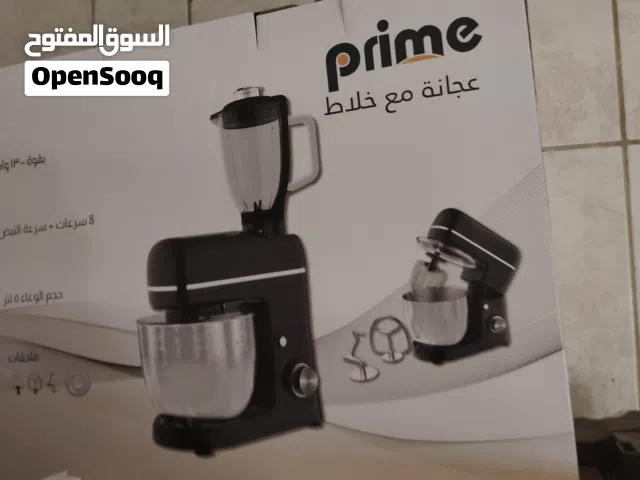ادوات مطبخية متنوعة