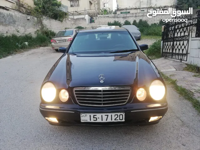 Mercedes Benz E-Class 2000 in Amman