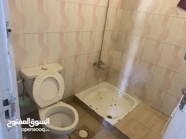 شقه مفروشه