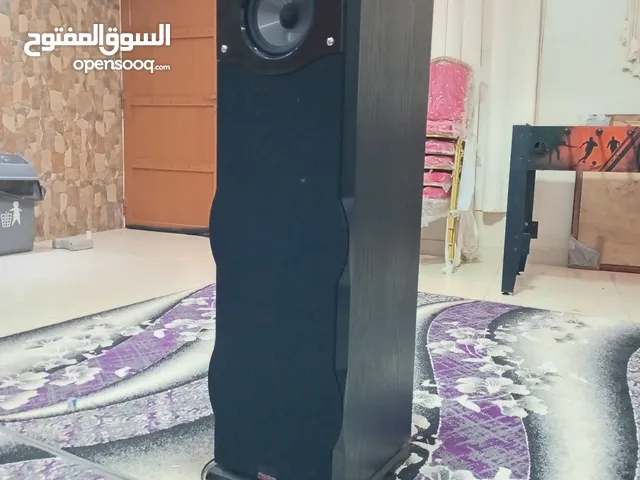 مشغل موسيقه بها كل مستعمل بسيط