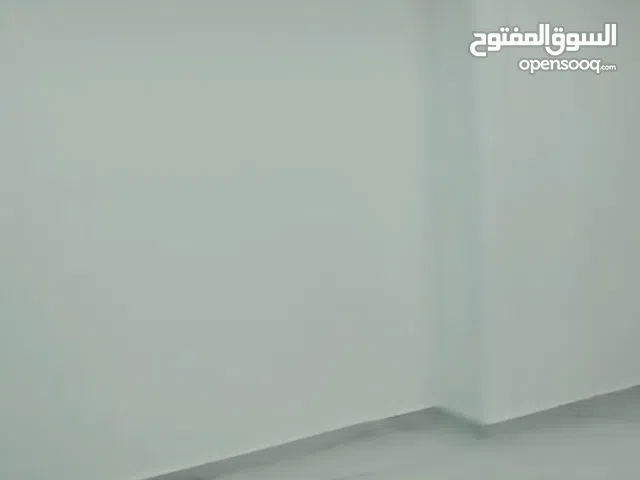 شقه للبيع في بتونيا مساحه 140متر السعر  77الف دولار