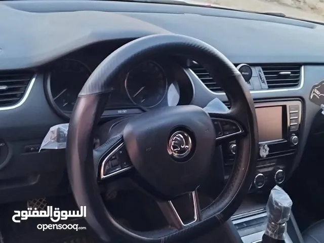 السياره بالصلاه عالنبي كرتونه دهان شركه اصل برايڤت ماتور 1600 جير عادي..طوباس والدفع فقط كاش