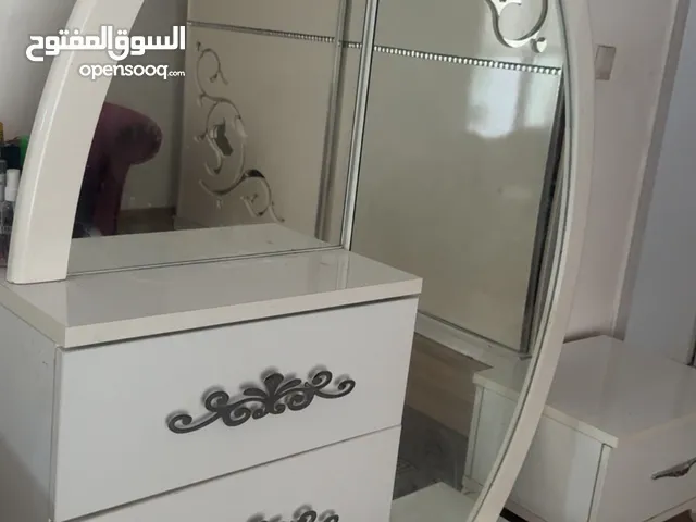 غرفة نوم مستعملة