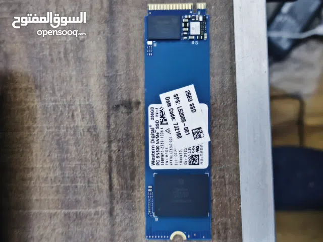 SSD m. 2 بمساحه 256 قيقا من ويسترن ديجيتال