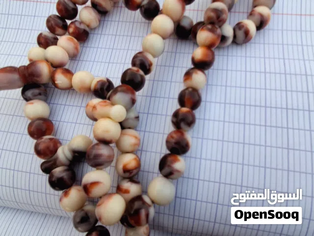 مااتضح لي من مواد وملتزمات