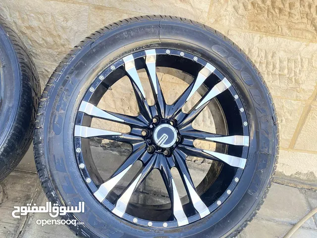 جنط مع كوشوك قياس 20/255 بركب للبكبات والجباات