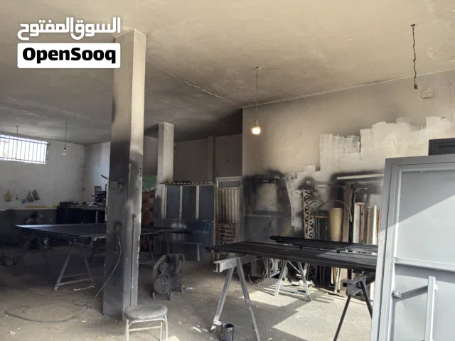 محل للايجار في جنزور طريق الزغواني