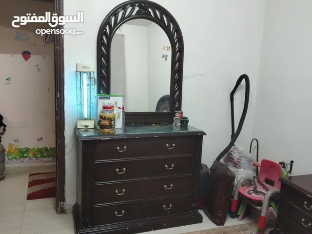 سرير زان مع بيرو وجانب2 قوي جدا بحاله الوكاله80
