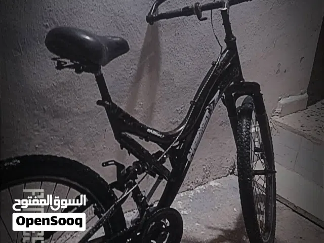 بسكليت نمره 26 للبيع غيرات وعليه بريك شغال ميه ميه