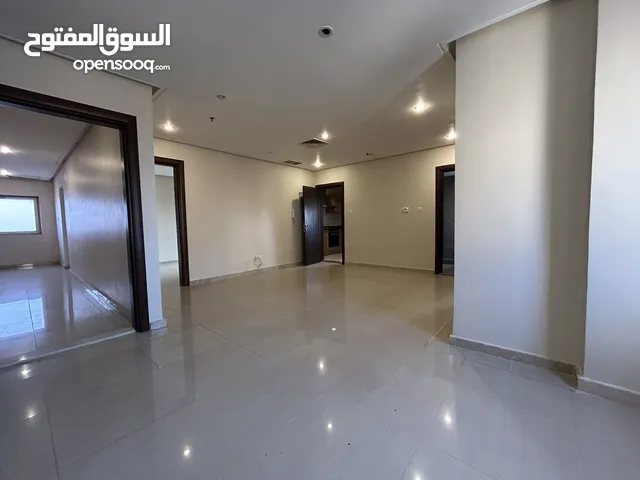 For rent 2 bedrooms in salmiya rent 375 kd