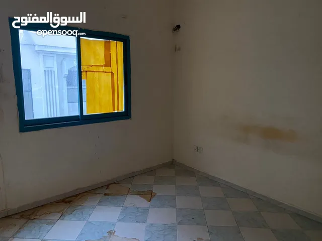 1200 ft 2 Bedrooms Apartments for Rent in Sharjah Al Qasemiya