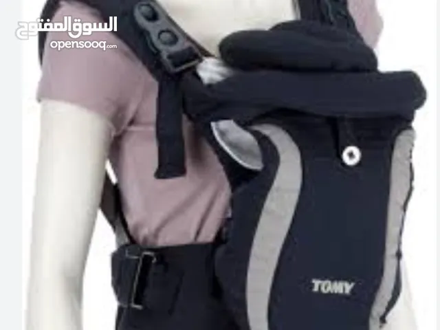 حمالة بيبي من بريطانيا ماركة Tomy تحمل وزن من 3k-12k لون اسود جديدة