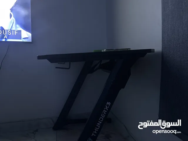 طاوله قيمنق لل بي سي وبلاستيشن