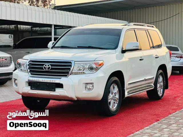 تويوتا لاند كروزر GXR V8 موديل 2013 خليجي  Toyota Land Cruiser GXR V8ممشى قليل