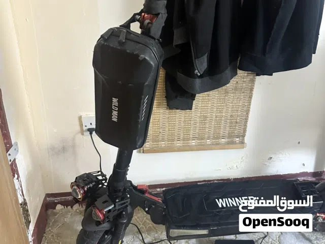 سكوتر نضيف وما فيو ايه مشكله أبدا   وأغراضه موجده وسبب البيع محتاج فلوس.  الوصفات تشوفوها تحت