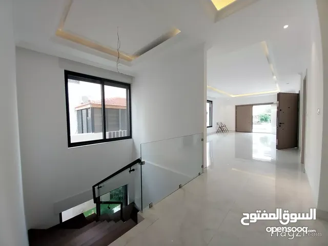270 m2 4 Bedrooms Apartments for Sale in Amman Dahiet Al Ameer Rashed