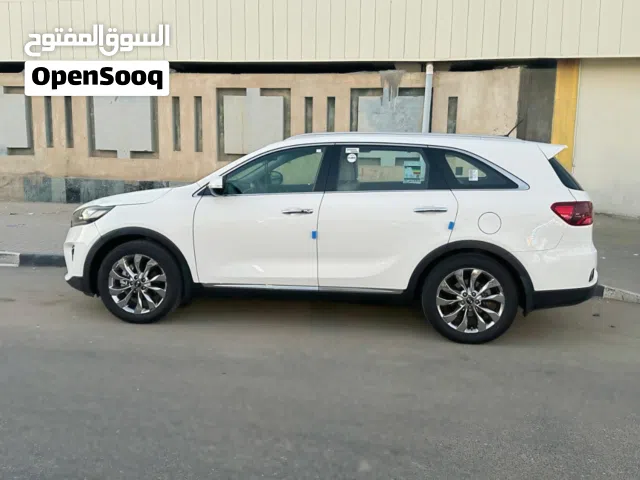Used Kia Sorento in Basra