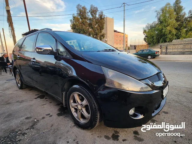 Used Mitsubishi Grandis in Amman