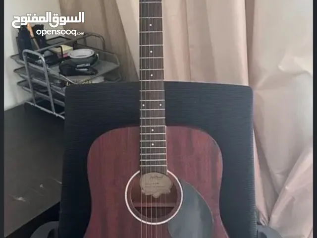 Greg bennett D-1 guitar