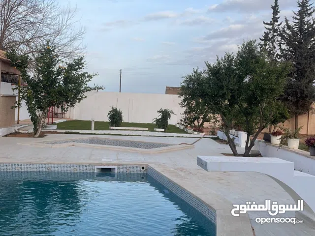 4 Bedrooms Farms for Sale in Tripoli Ain Zara