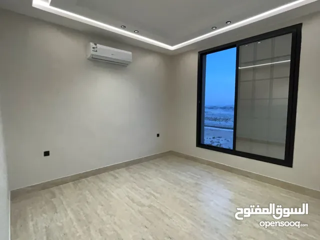 200 m2 5 Bedrooms Apartments for Rent in Dammam Ash Shulah