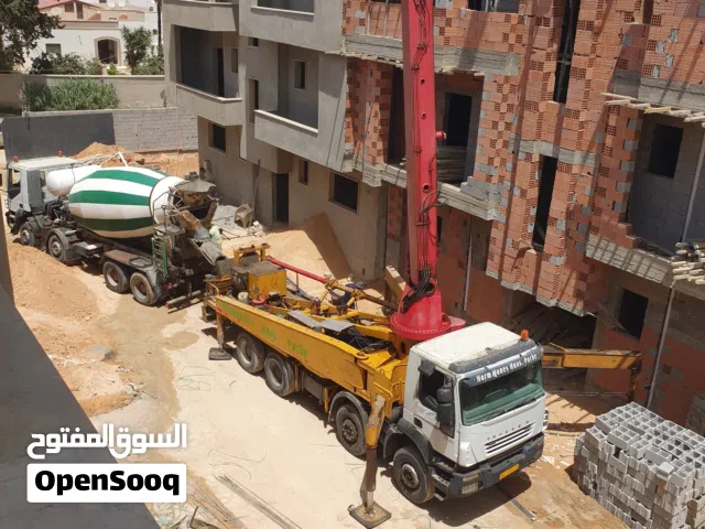 شقة حجم كبير في السراج على الرئيسي