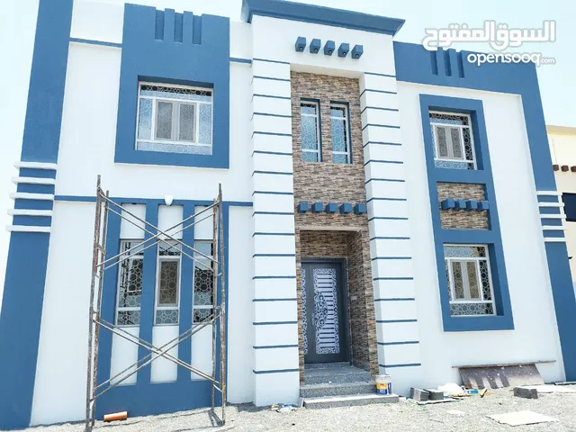 325 m2 4 Bedrooms Townhouse for Sale in Al Batinah Suwaiq