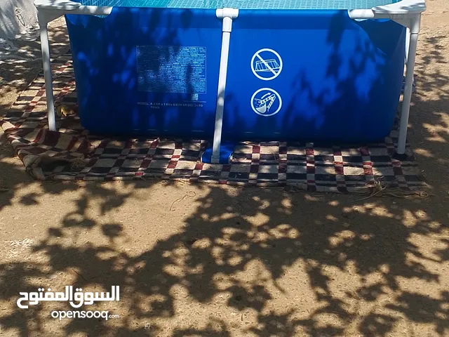 حوض سباحة للبيع