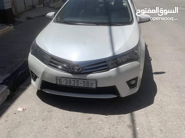 Toyota Corolla 2015 in Ramallah and Al-Bireh