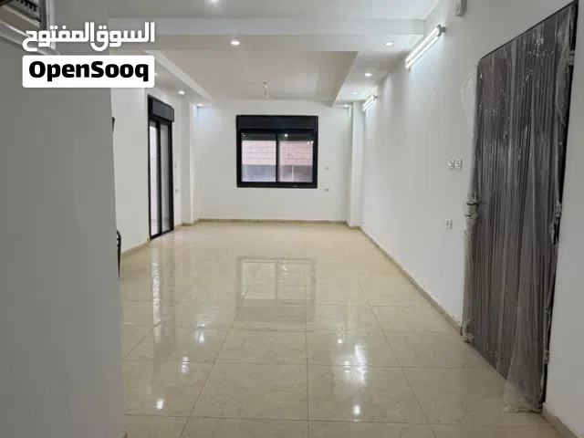 من المالك مباشرة: شقة فاخرة جاهزة للسكن الفوري في إسكان مغلق بالعامرية