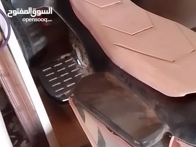 موطو كهربائيّ يخدم مافيه شي يبي بتري بس ومره كلها تمام