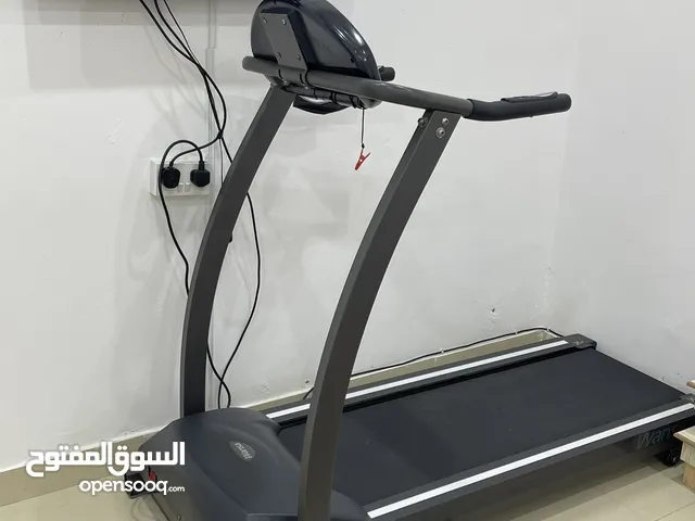 جهاز جري بحالة جيده كالجديد استخدام شهر فقط