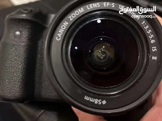 Canon EOS 60D with bag and 2 batteries