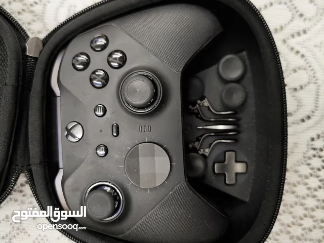 اكس بوكس سيريس اكس مع ايد عدد 2 وحده خربانه أو ايد 2 Elite Seriesمع سماعت ريزر الخاصه بل Xbox x