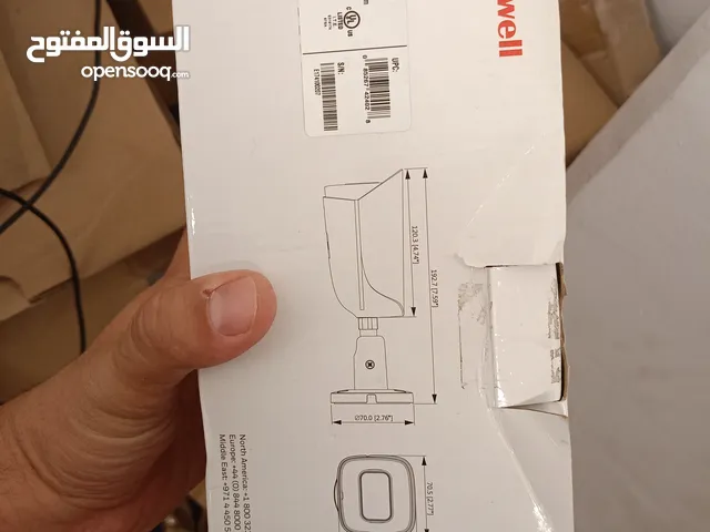2 كاميرا Honeywell للبيع بجوده عاليه جدا 4 ميجا كاميرات لم تستخدم بعض ممتازه للبيوت والمواقع الانشائ