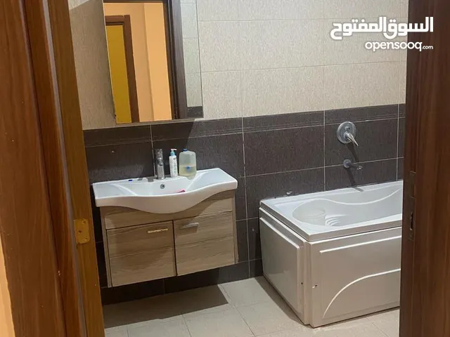 170 m2 3 Bedrooms Apartments for Rent in Tripoli Al-Serraj