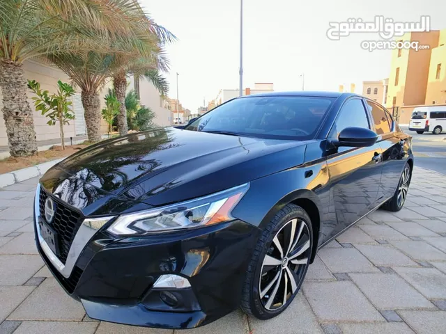 للبيع نيسان التيما  SR موديل 2022 فول اوبشن نظيفة جدا