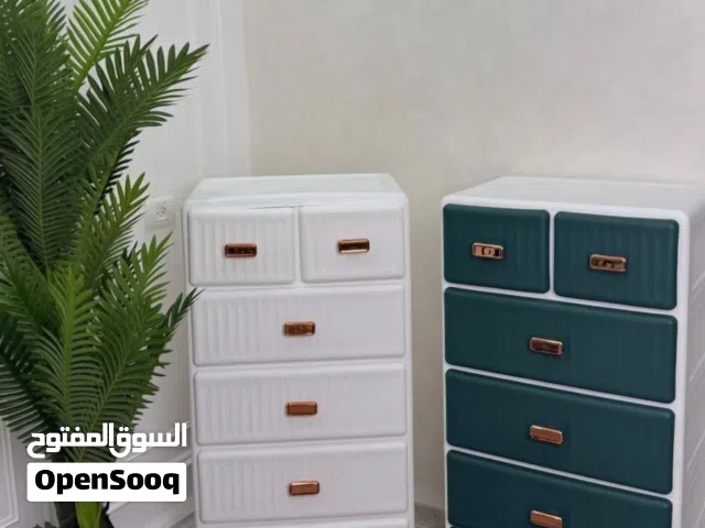 خزانة أدراج أنيقة وعملية • بحجم 110 * 55 * 40 سم • تتكون من 6 أدراج واسعة للتخزين المنظم