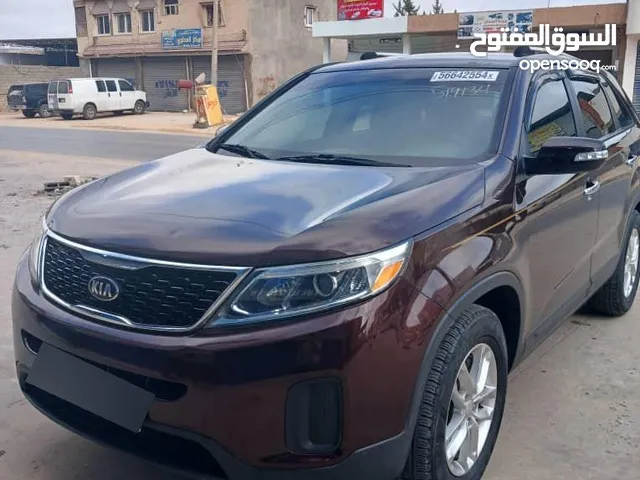 Used Kia Sorento in Tripoli