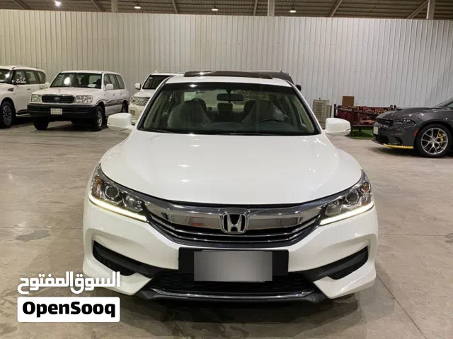 هوندا اكورد موديل 2017للبيع كاش واقساط ماشاء الله تبارك الرحمن بودي بلد  قير بلد شواصي بلد ارباق بلد