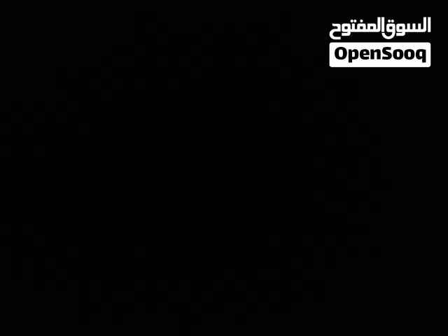 غرفة نوم مودرن (شبه جديدة بحالة الوكالة) – تصميم أنيق وسعر لقطة!
