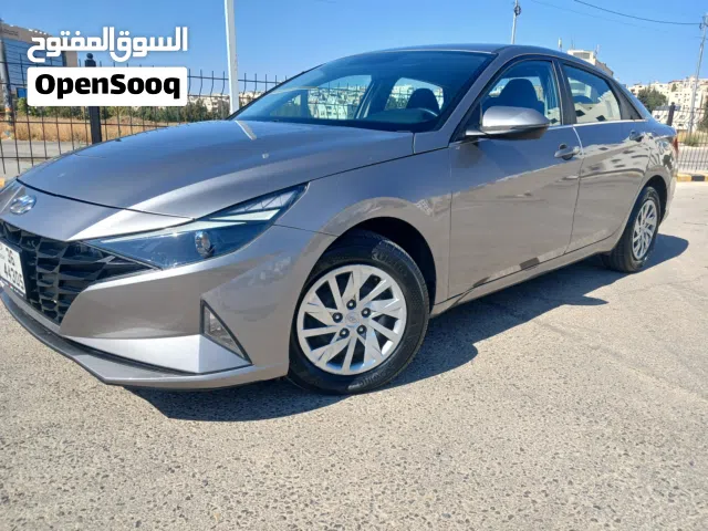 Used Hyundai Elantra in Amman