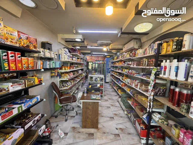 اسواق ((المُلك)) بحجم كبير جداً وبإيجار شهري مناسب جداً من صاحب الملك