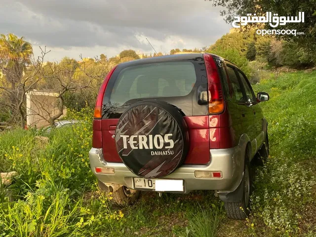 جيب ياباني دفع رباعي دايهاتسو تيريوس موديل 1998