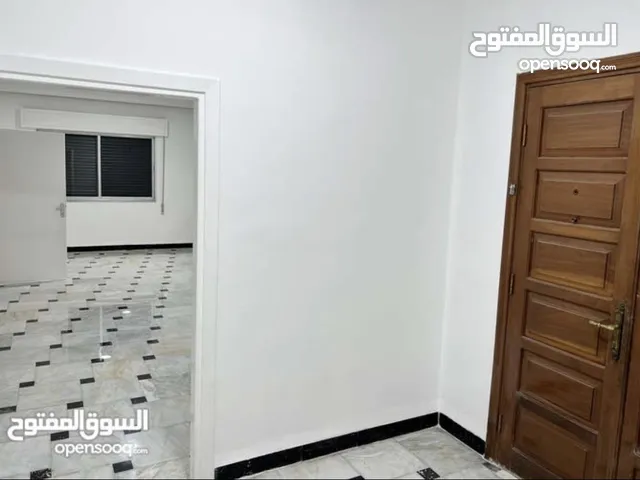 400 m2 2 Bedrooms Apartments for Rent in Amman Shmaisani
